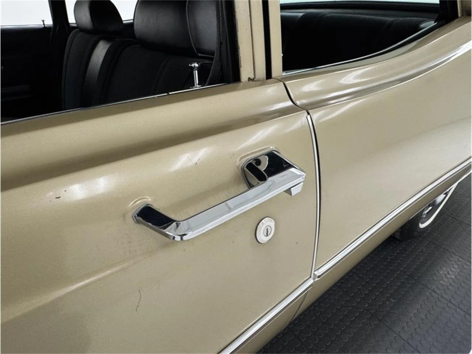 1970 Ford Fairlane 7th Gen - Image 17 of 31