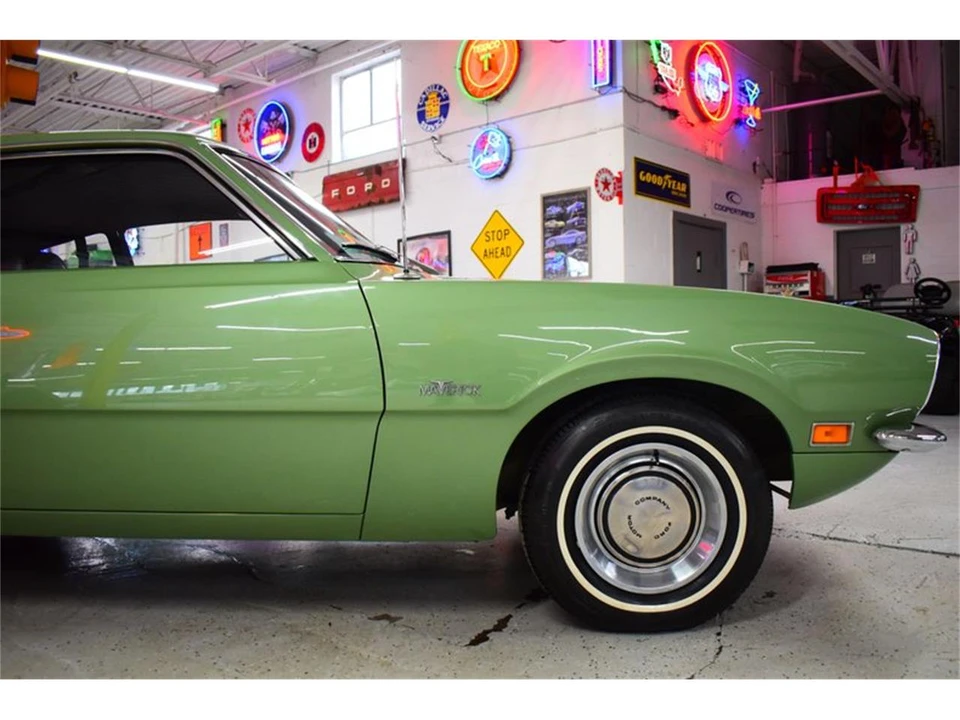 1970 Ford Maverick Sedan - Image 8 of 31