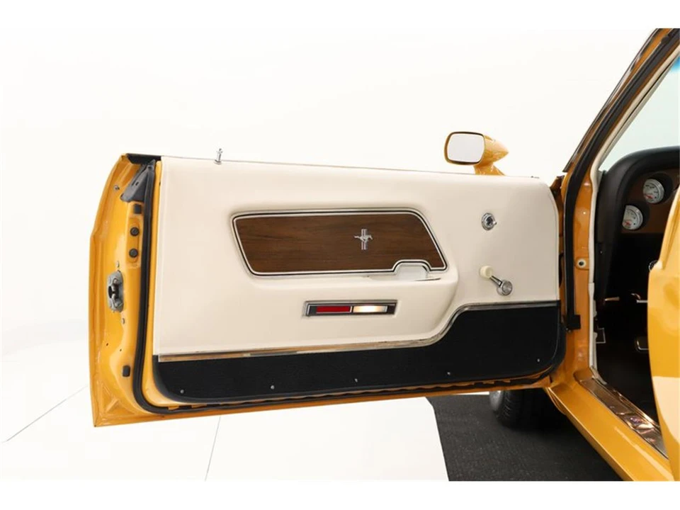 1970 Ford Mustang 1st Gen (1969-1970) - Image 8 of 31