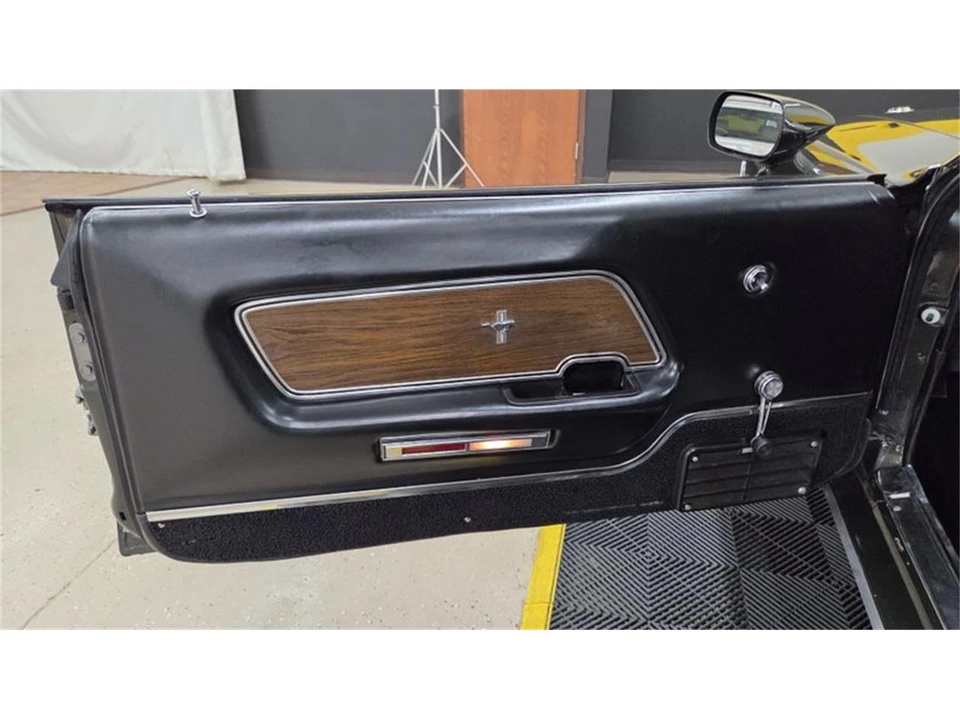 1970 Ford Mustang 1st Gen (1969-1970) - Image 22 of 31