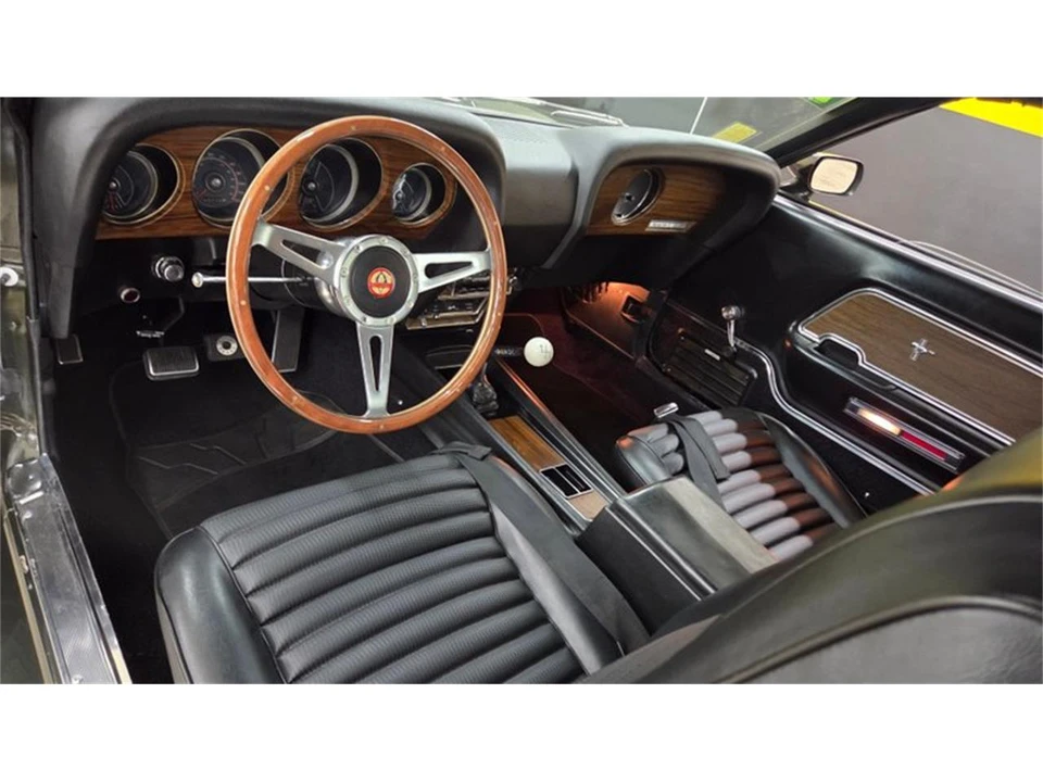 1970 Ford Mustang 1st Gen (1969-1970) - Image 25 of 31