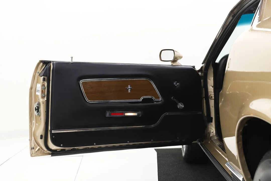 1970 Ford Mustang Mach 1 1st Gen (1969-1970) - Image 8 of 31
