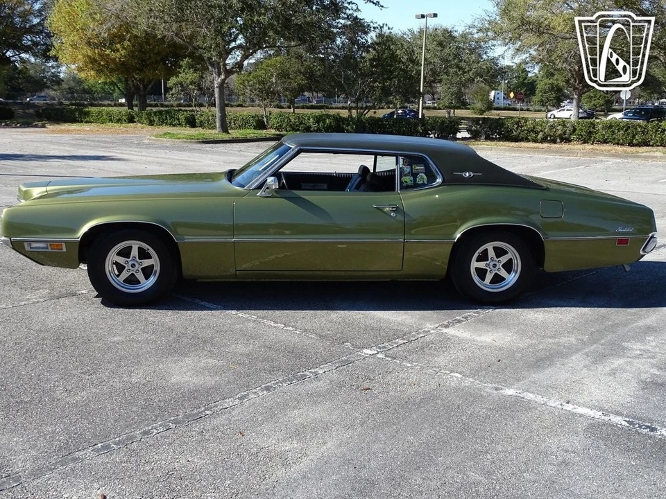 1970 Ford Thunderbird 4th Gen - Image 10 of 12