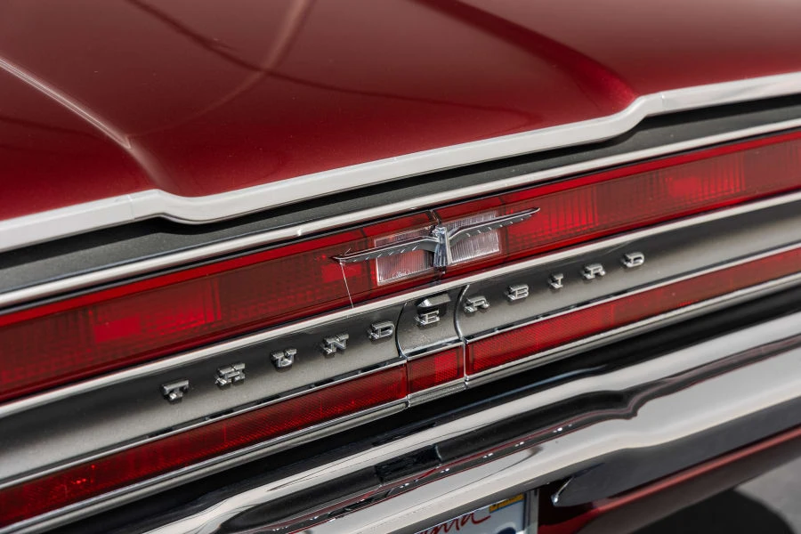 1970 Ford Thunderbird 5th Gen - Image 11 of 31