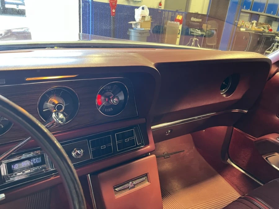 1970 Ford Thunderbird 5th Gen - Image 29 of 31