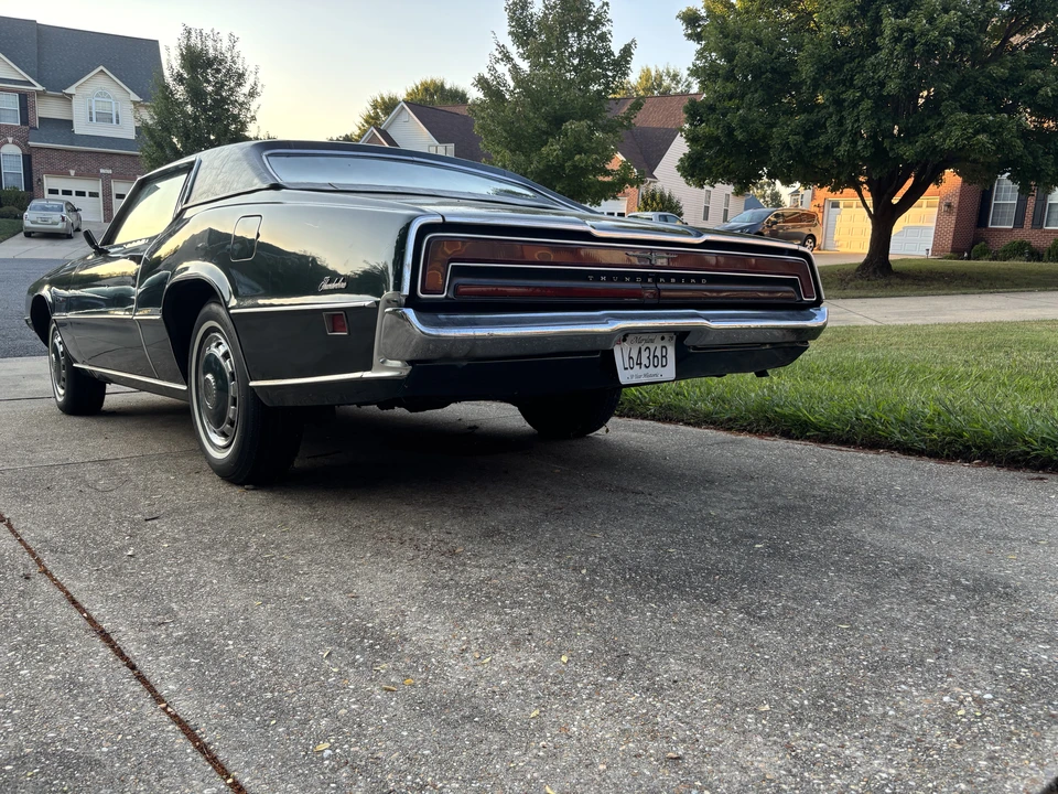 1970 Ford Thunderbird 5th Gen - Image 9 of 31