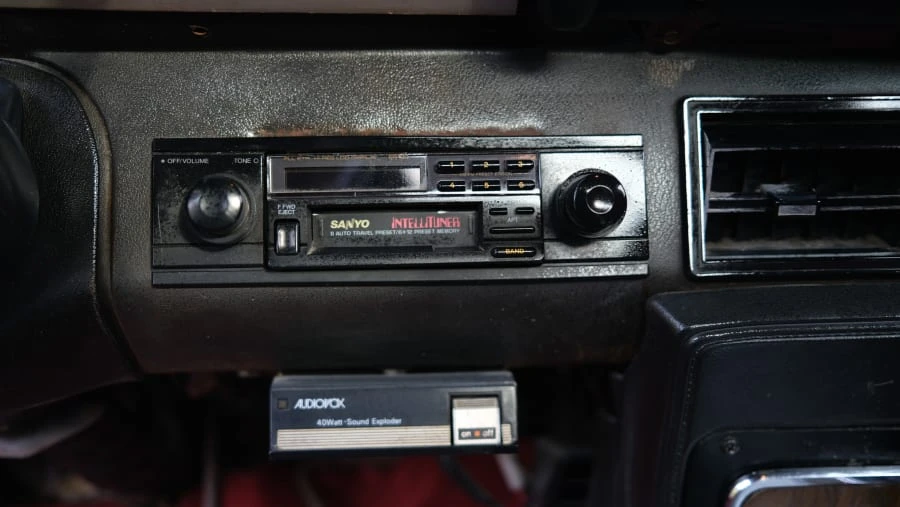1970 Ford Torino 2nd Gen - Image 16 of 25