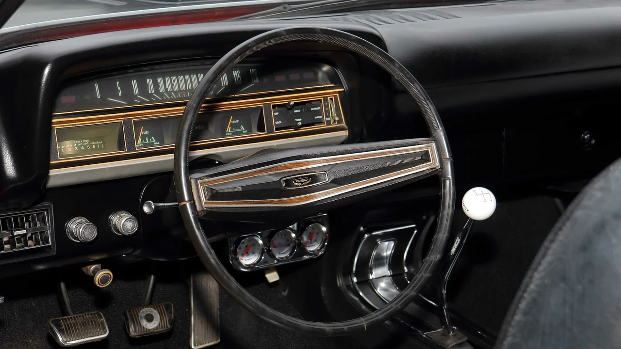 1970 Ford Torino 2nd Gen - Image 10 of 24