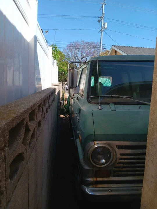 1970 Ford Econoline Van - Image 6 of 8