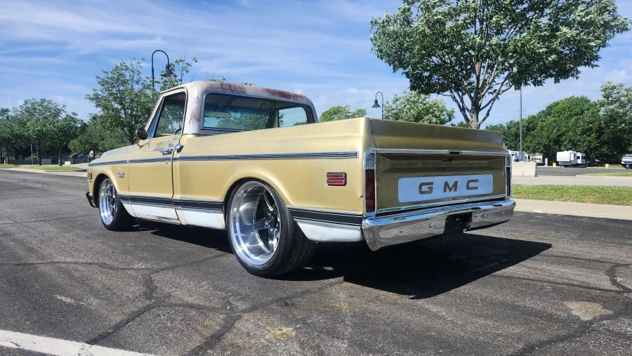 1970 GMC C/K 2nd Gen - Image 2 of 15