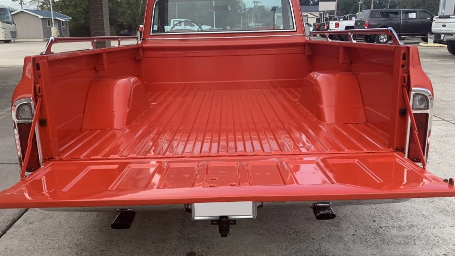 1970 GMC C/K 2nd Gen - Image 10 of 13