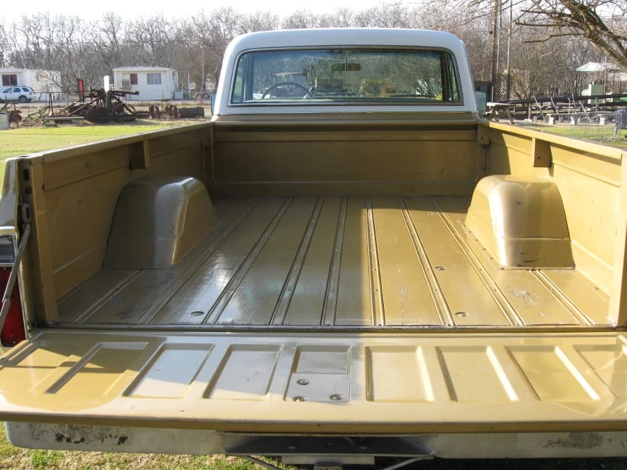 1970 GMC C/K 2nd Gen - Image 3 of 5