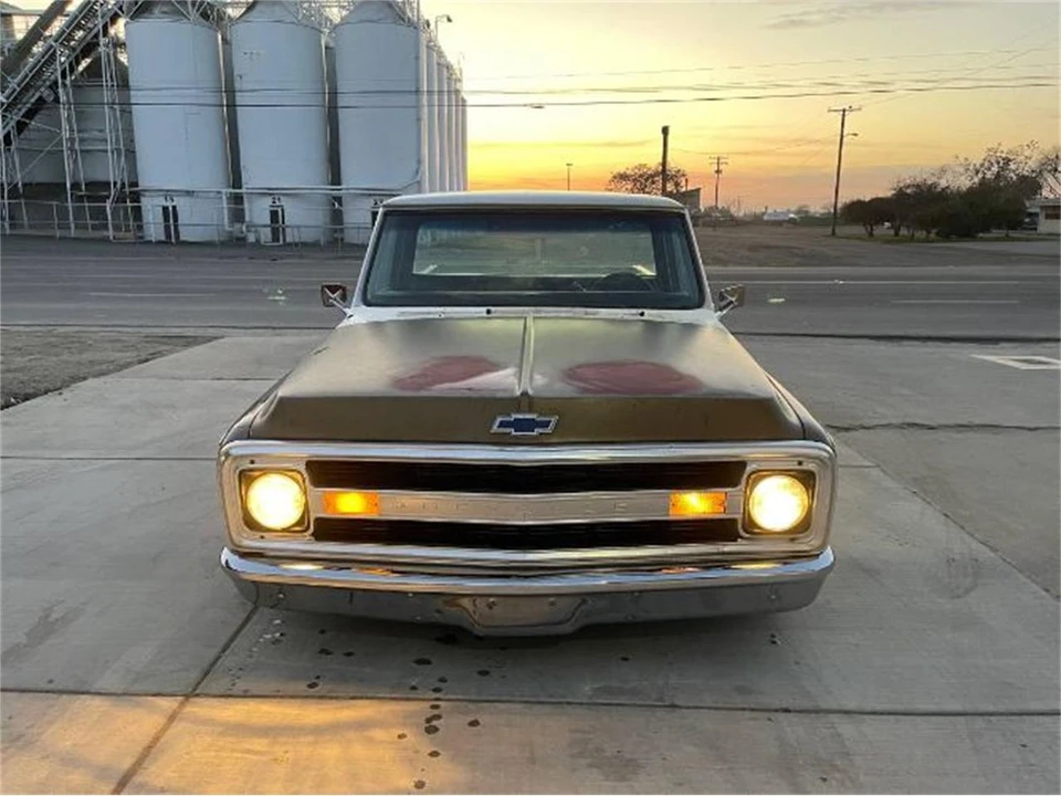 1970 GMC C/K 2nd Gen - Image 18 of 19