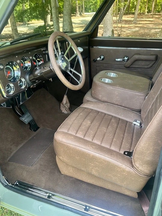 1970 GMC C/K 2nd Gen - Image 10 of 23