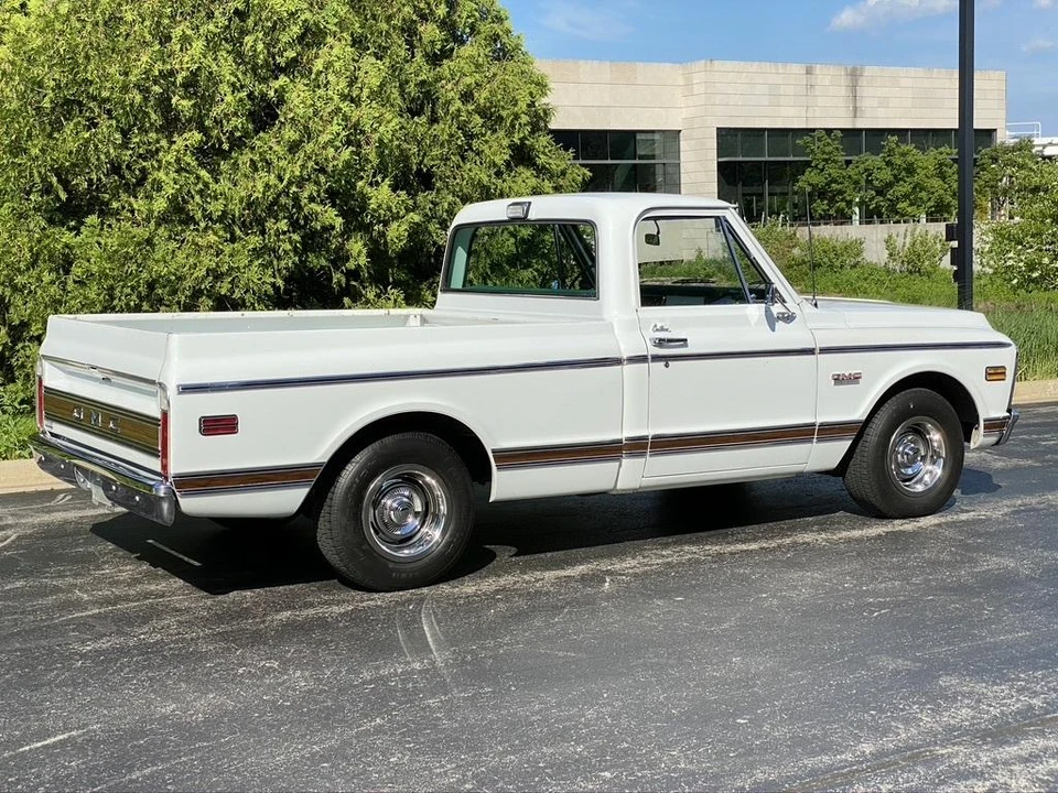 1970 GMC C/K 1st Gen - Image 10 of 31