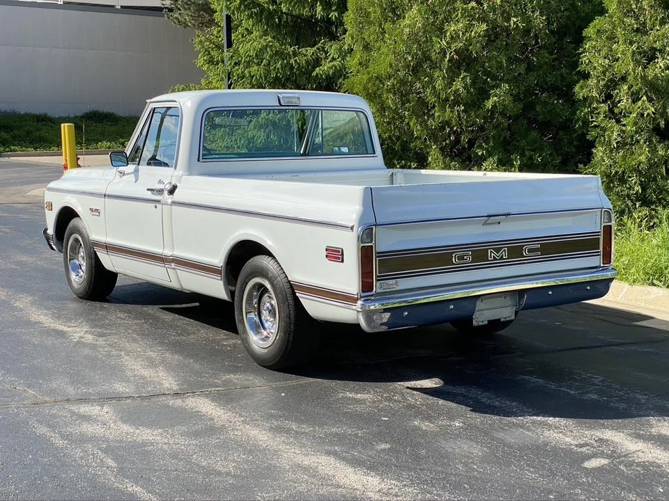 1970 GMC C/K 1st Gen - Image 23 of 31