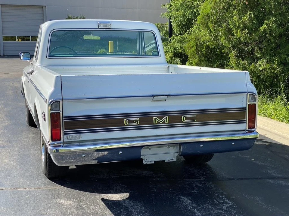 1970 GMC C/K 1st Gen - Image 19 of 31