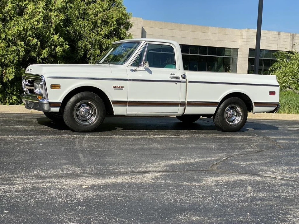 1970 GMC C/K 1st Gen - Image 28 of 31