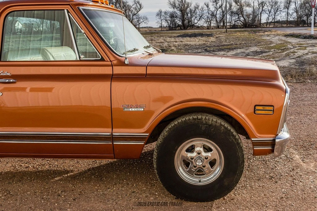 1970 GMC C/K 2nd Gen - Image 11 of 12