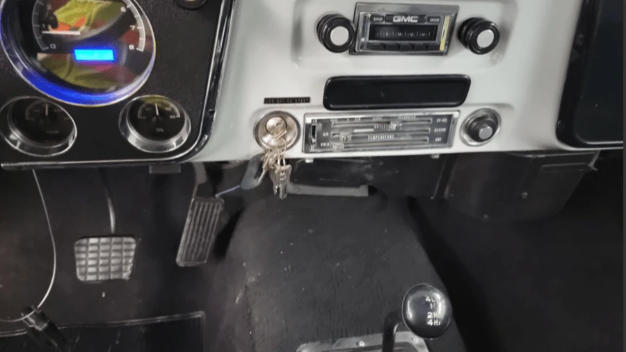 1970 GMC C/K 2nd Gen - Image 10 of 14
