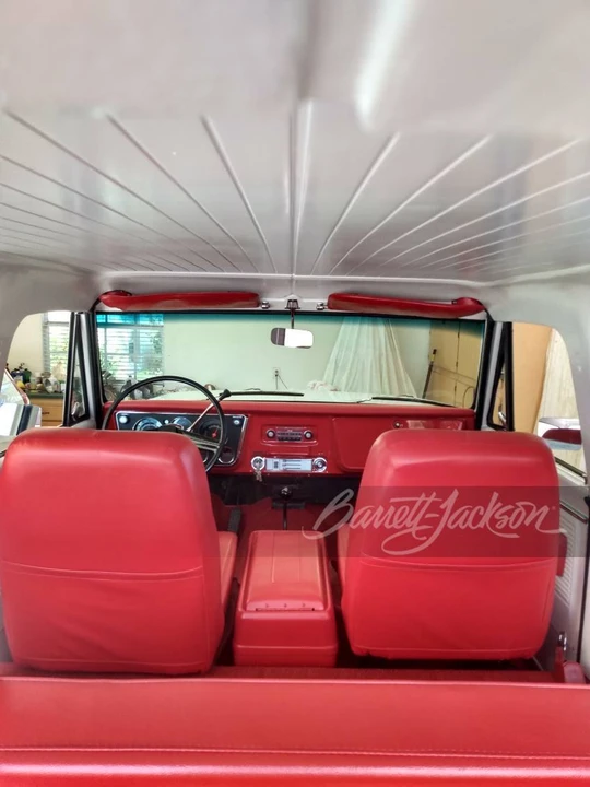 1970 GMC Jimmy 1st Gen - Image 6 of 29