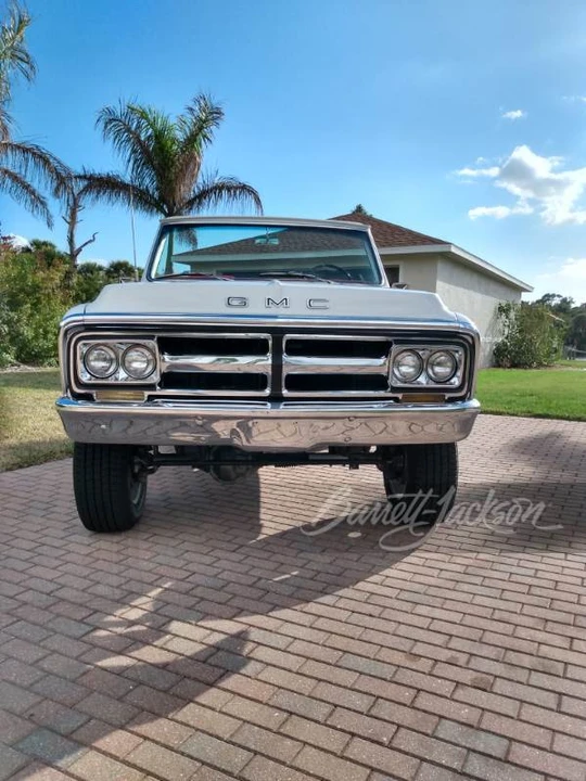 1970 GMC Jimmy 1st Gen - Image 10 of 29