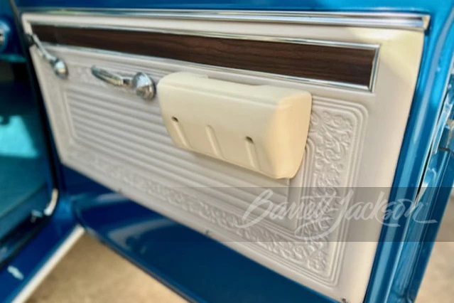 1970 GMC Jimmy 1st Gen - Image 16 of 21