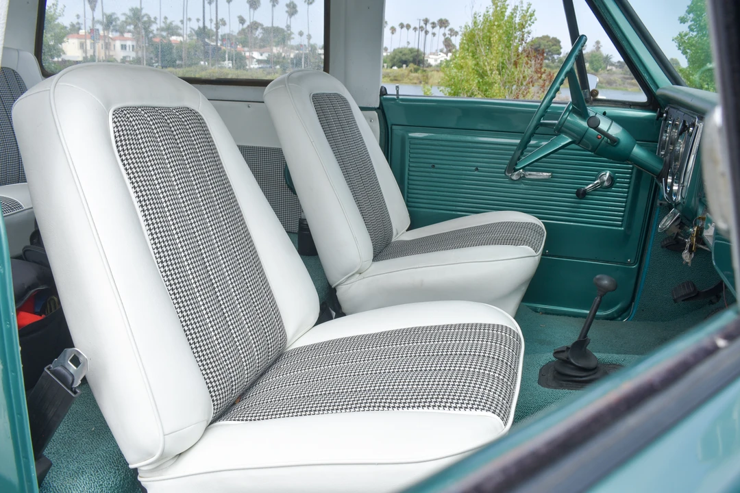 1970 GMC Jimmy 1st Gen - Image 28 of 31