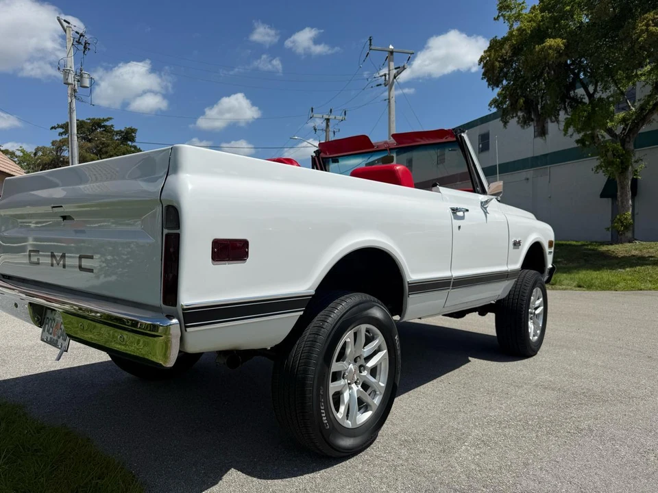 1970 GMC Jimmy 1st Gen - Image 7 of 31