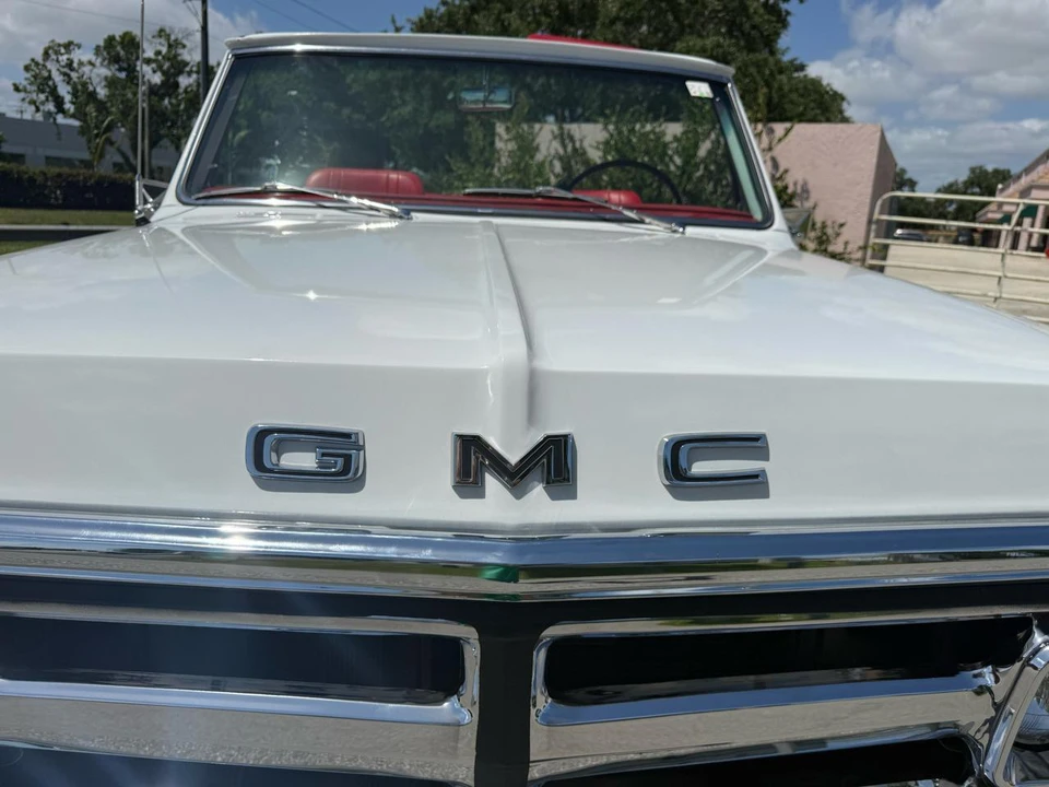 1970 GMC Jimmy 1st Gen - Image 13 of 31