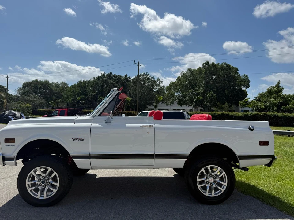 1970 GMC Jimmy 1st Gen - Image 2 of 31