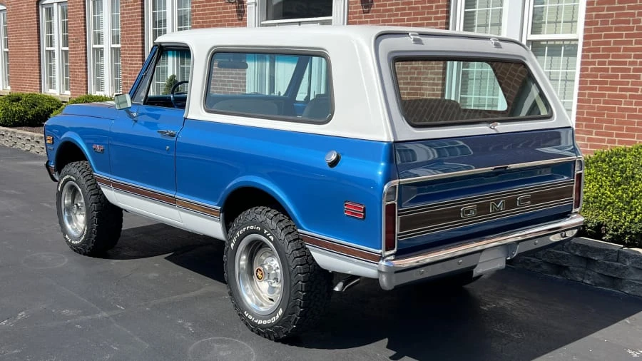 1970 GMC Jimmy 1st Gen - Image 3 of 10