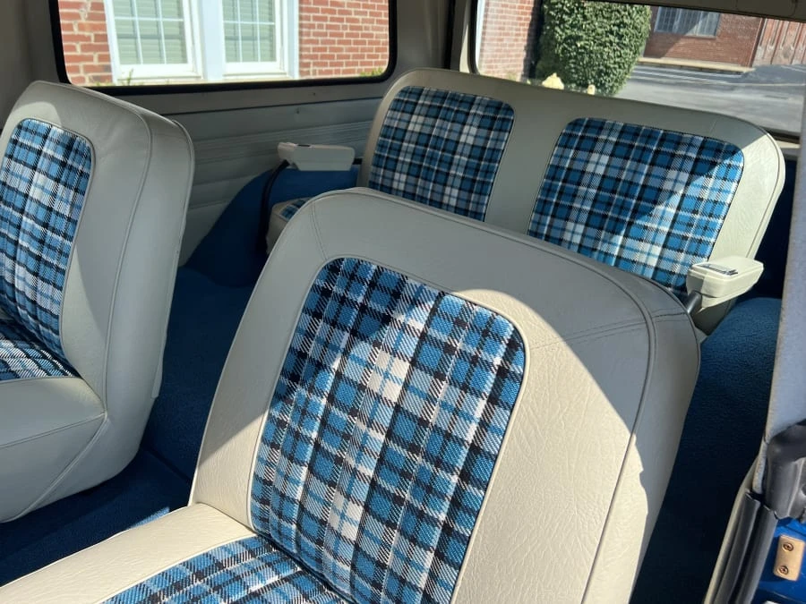 1970 GMC Jimmy 1st Gen - Image 5 of 10