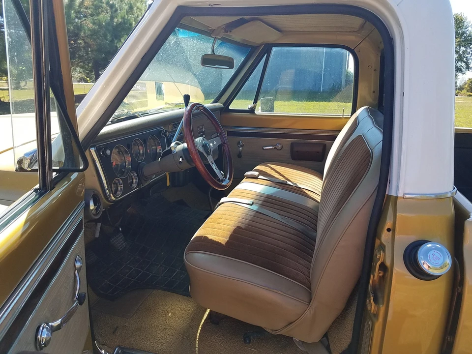 1970 GMC C/K 2nd Gen - Image 28 of 31