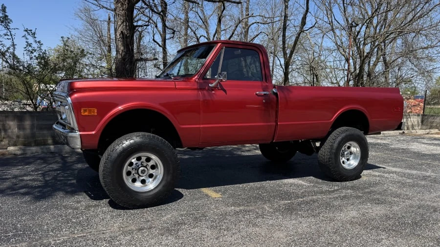 1970 GMC C/K 2nd Gen - Image 2 of 10