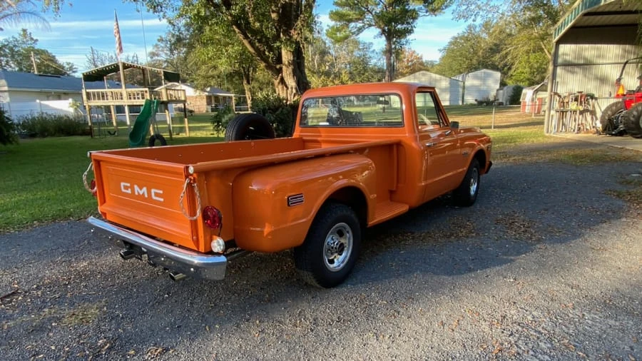 1970 GMC C/K 2nd Gen - Image 2 of 11