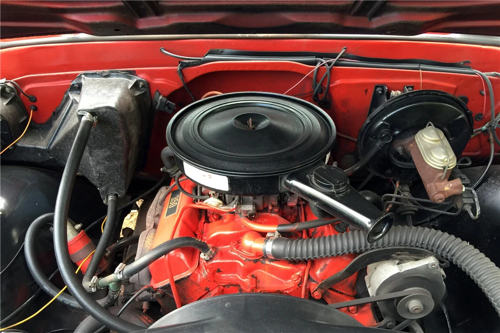 1970 GMC Suburban 6th Gen - Image 3 of 6