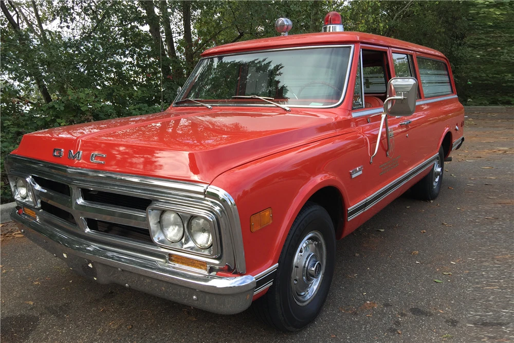 1970 GMC Suburban 6th Gen - Image 2 of 6