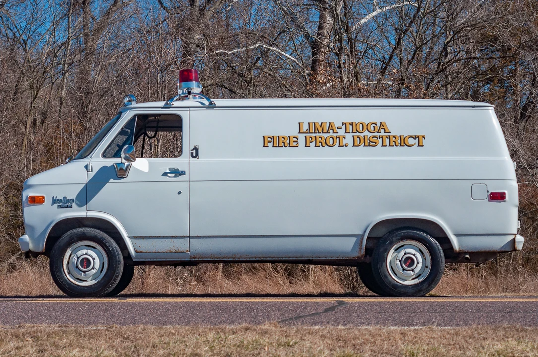 1970 GMC G-series Van - Image 16 of 31