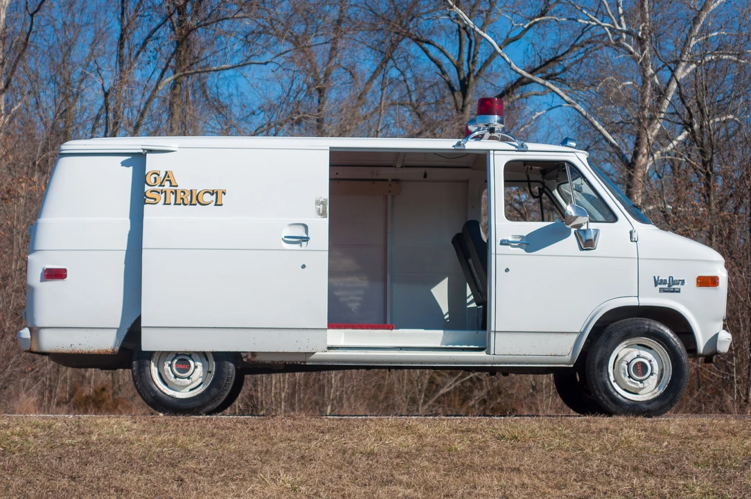 1970 GMC G-series Van - Image 4 of 31