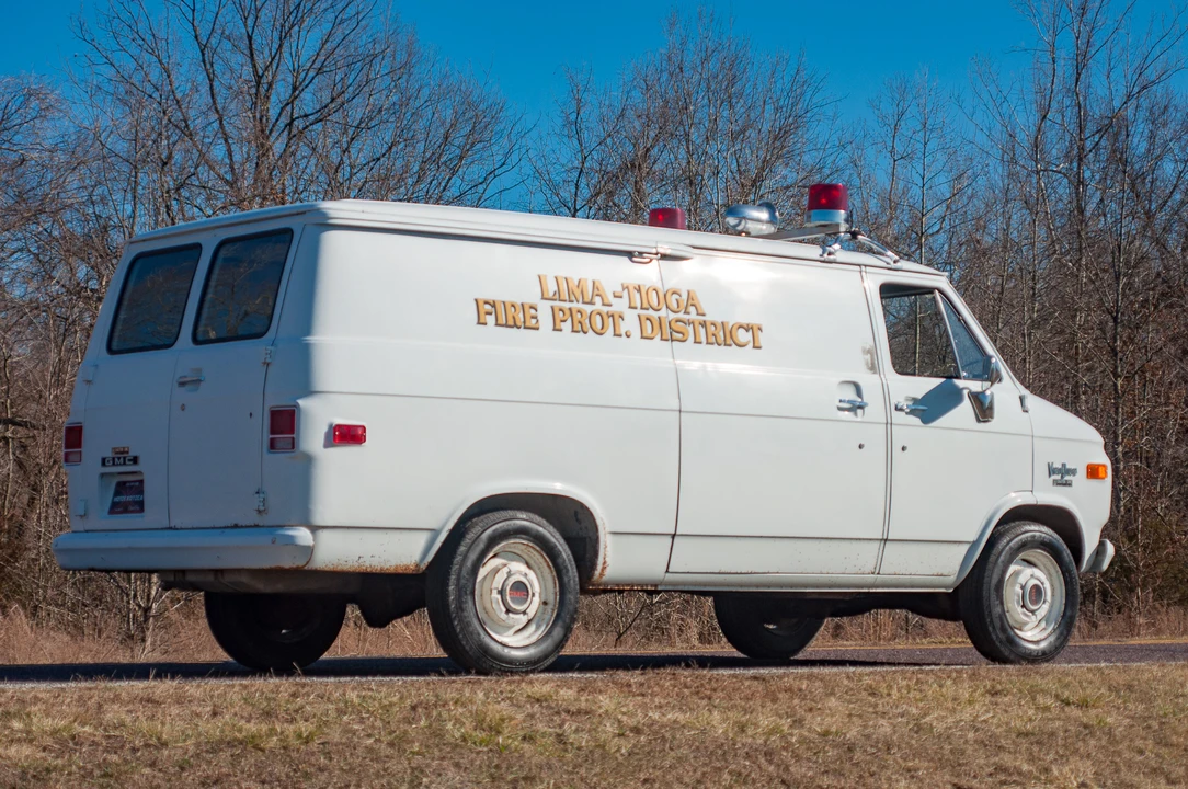 1970 GMC G-series Van - Image 5 of 31