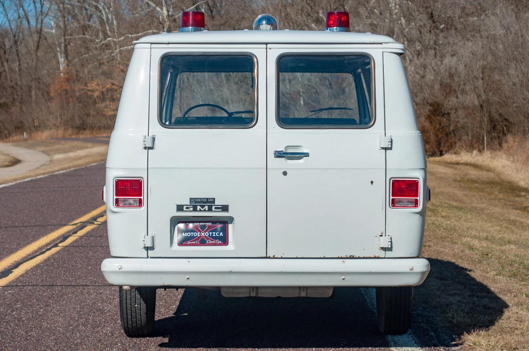 1970 GMC G-series Van - Image 10 of 31