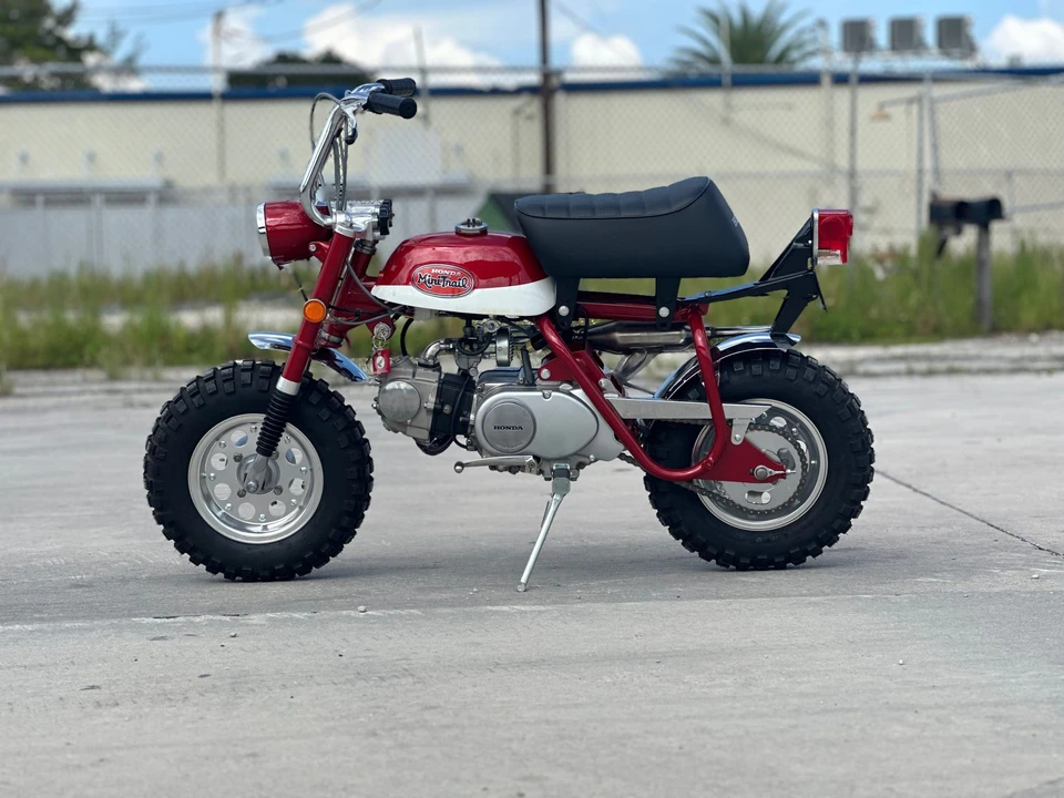 1970 Honda Motorcycles - Image 4 of 31
