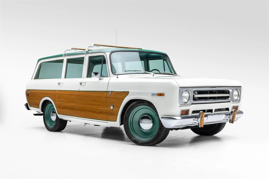 1970 International Harvester Travelall - Image 9 of 31