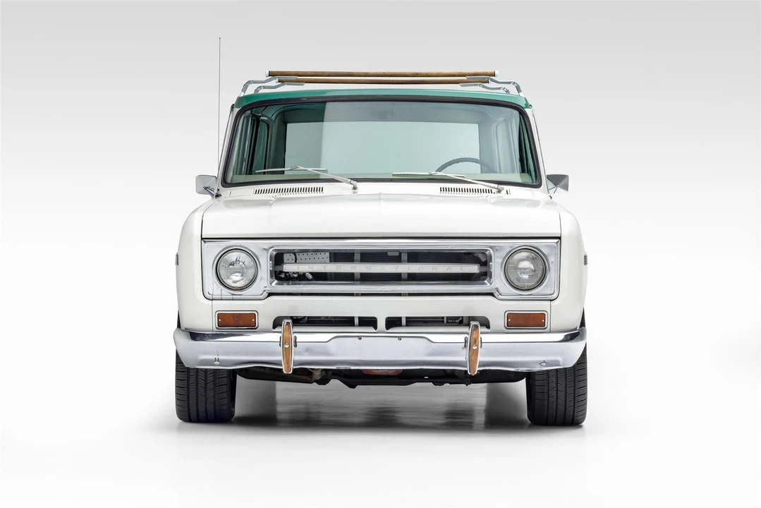 1970 International Harvester Travelall - Image 7 of 31