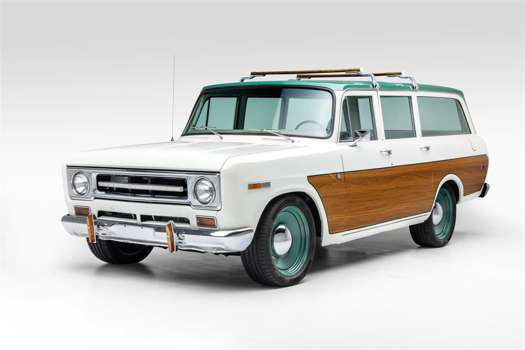 1970 International Harvester Travelall - Image 5 of 31