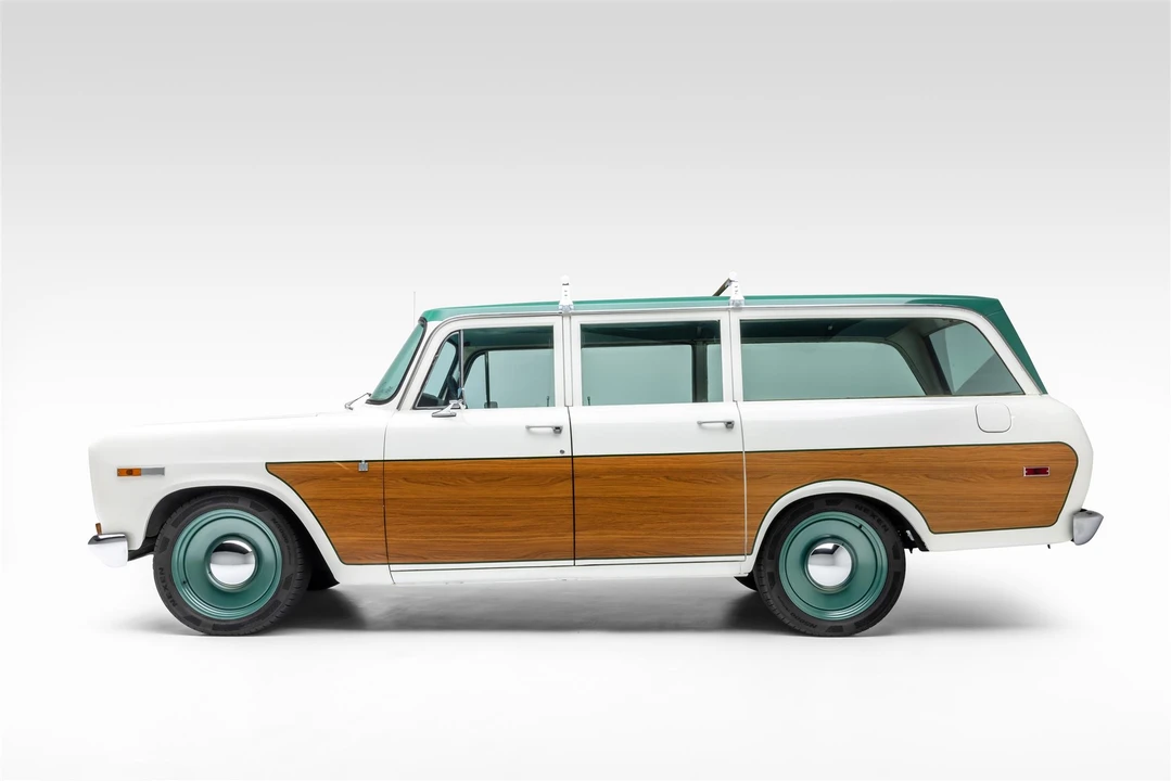 1970 International Harvester Travelall - Image 21 of 31