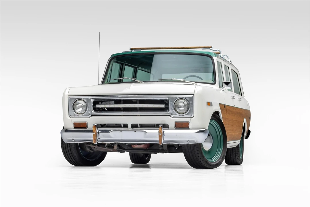 1970 International Harvester Travelall - Image 3 of 31