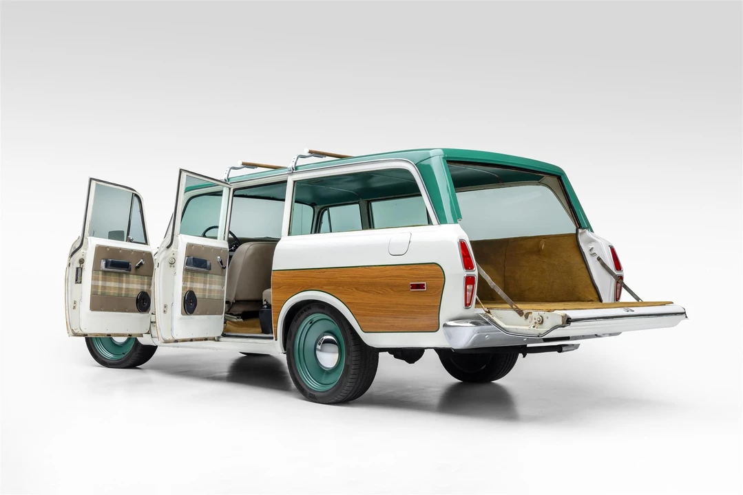 1970 International Harvester Travelall - Image 20 of 31