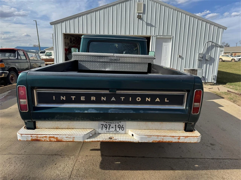 1970 International - Image 9 of 31